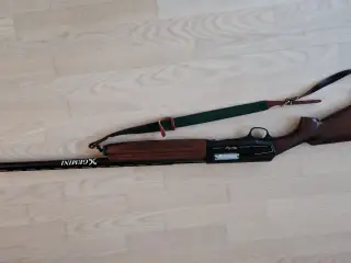 Halvautomatisk kal 12/70