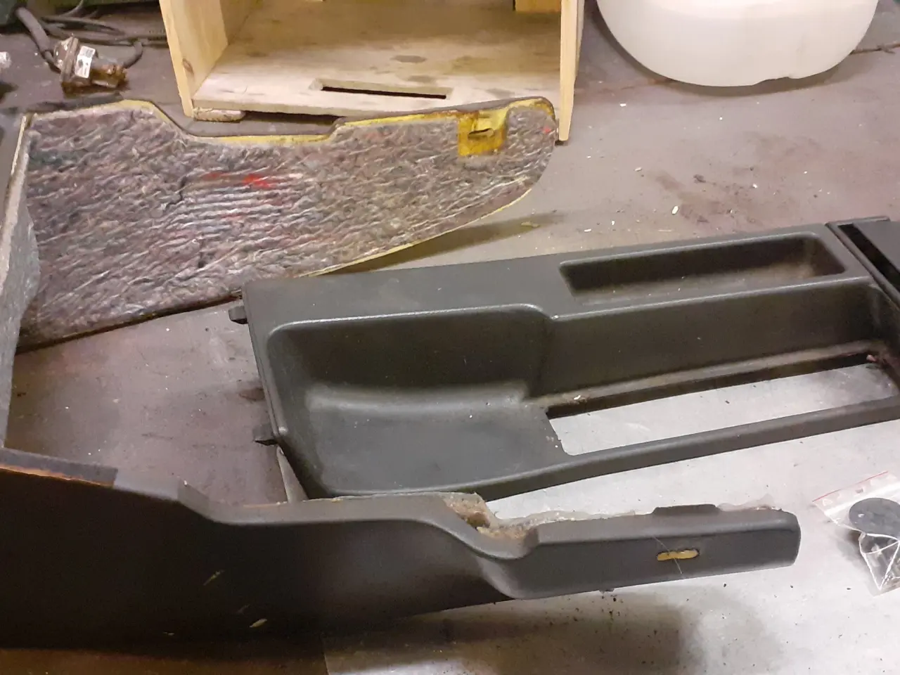 Billede 5 - Komplet midterkonsol, BMW E30