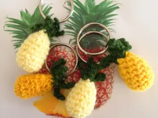 OPSKRIFT PÅ ANANAS - miniananas - hækling