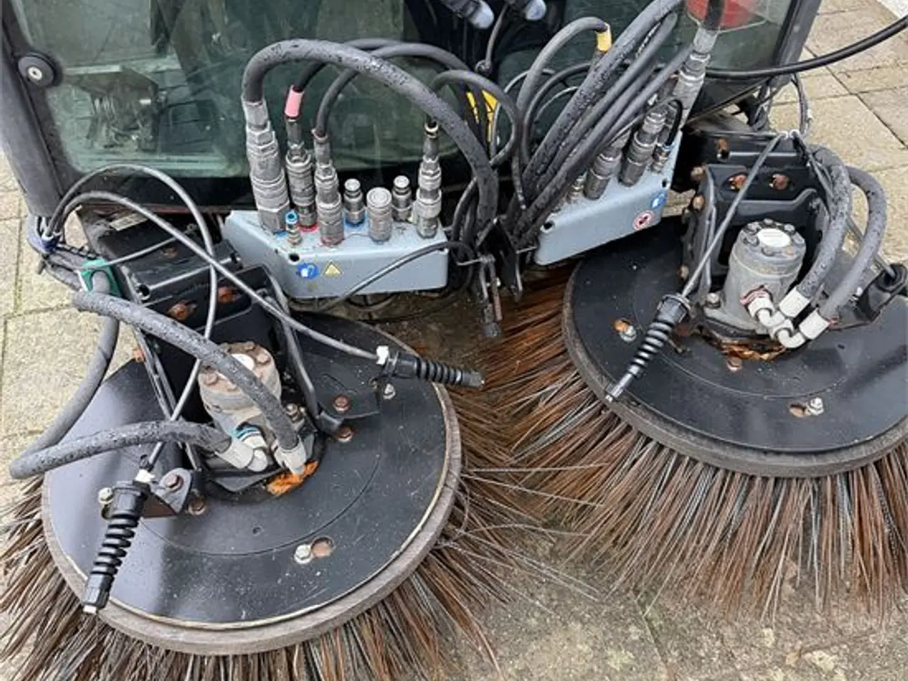 Billede 34 - Kärcher MC130 - Feje suge maskine / Sweeping suction machine - Video!!!
