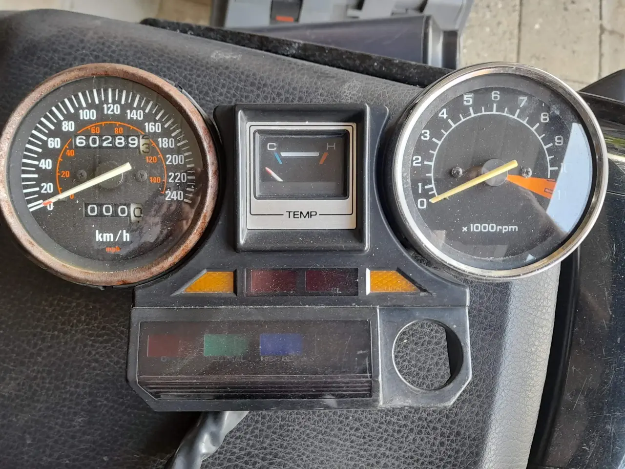 Billede 3 - Låsesæt til Honda VF 700/750 Magna årg.86 Orginal