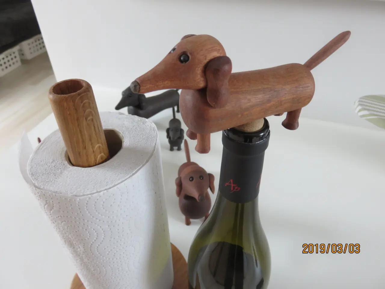 Billede 2 - Køkkenrulleholder med vinprop