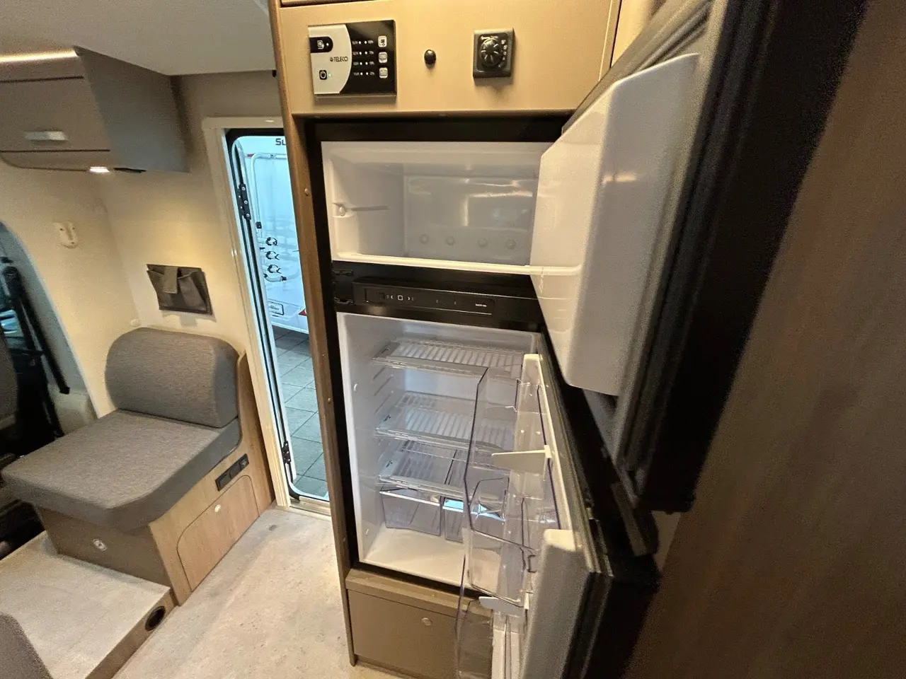 Billede 13 - Carado T447 PRO+ 2,2 JTD 140 aut.