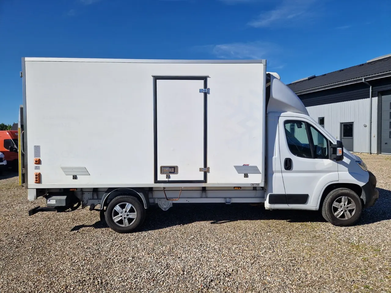 Billede 6 - Citroën Jumper 35+ 2,2 BlueHDi 165 Alukasse m/køl