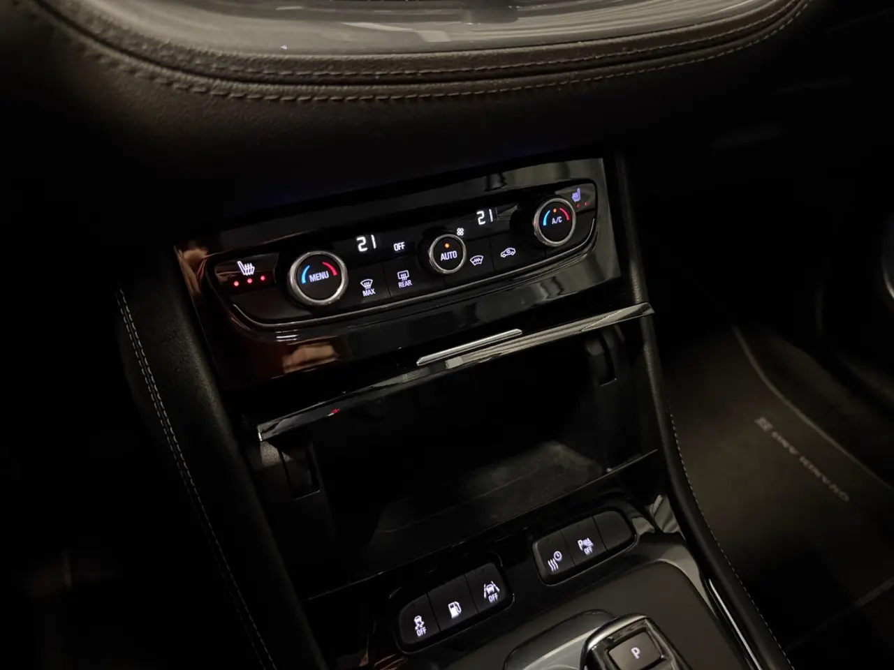 Billede 14 - Opel Grandland X 1,6 Hybrid4 Ultimate aut.
