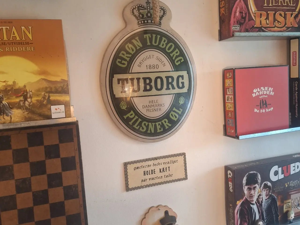 Billede 4 - Bar med øl samling og skilte