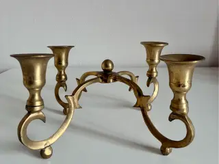 Vintage 4-armet massiv messing lysestage