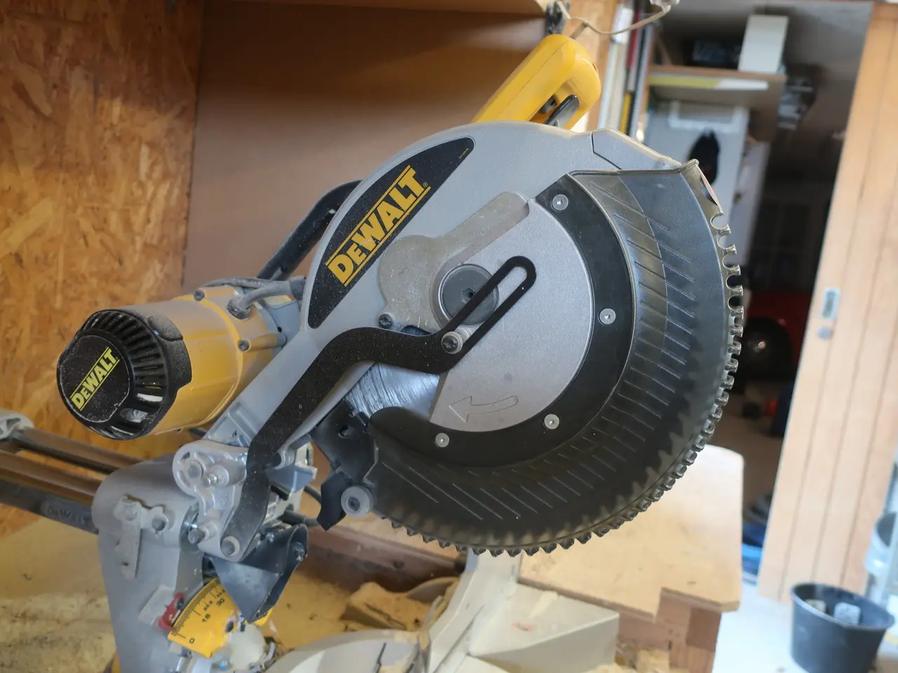 Billede 2 - Kap-/geringssav DEWALT DW5780-QS