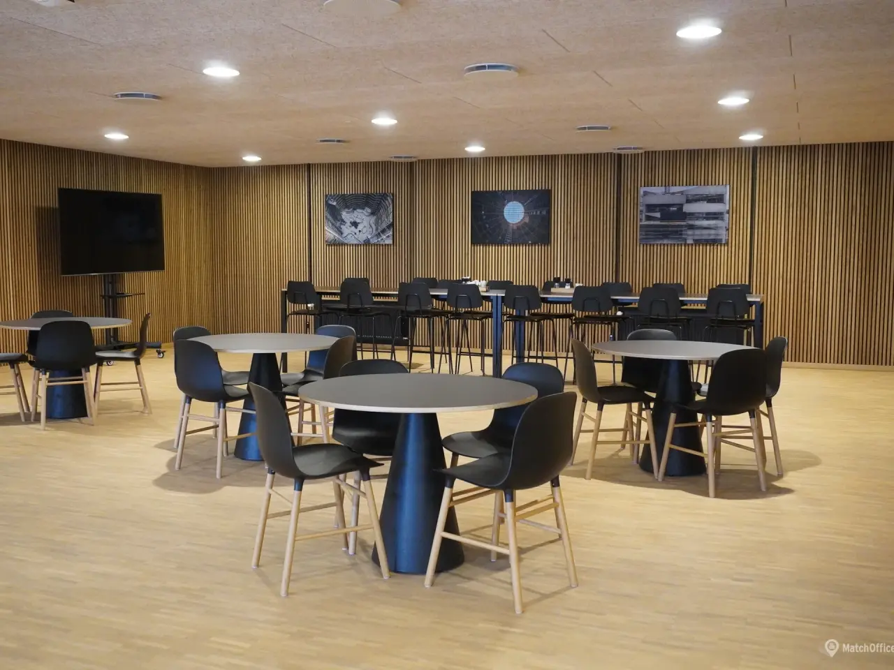 Billede 10 - Attraktive kontorpladser i nyistandsat ejendom (minimum 10 pladser)
