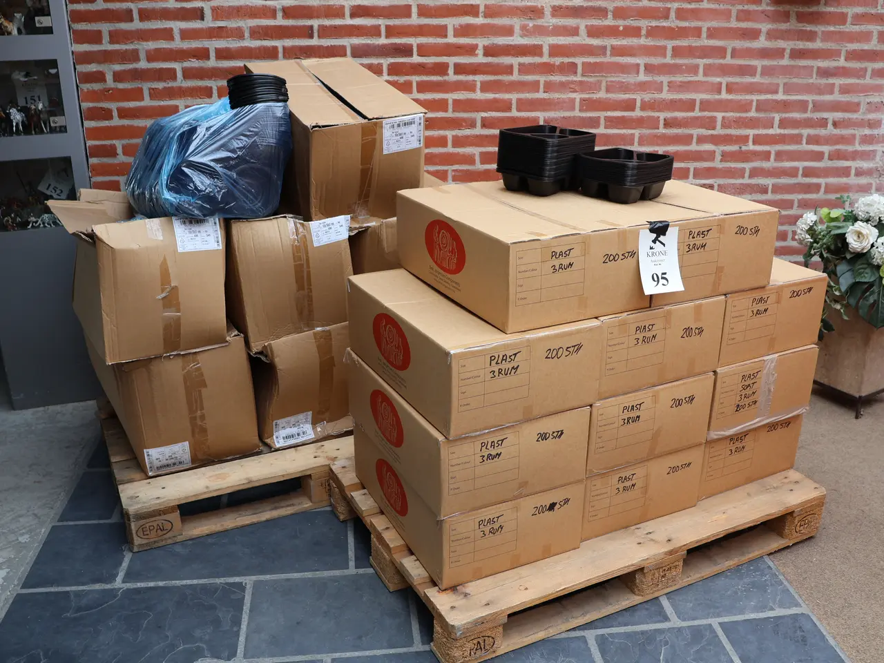 Billede 1 - Ca 5400 Stk Engangs emballage
