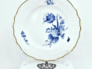 Blå Blomst Svejfet Kagetallerken Med Guldkant nr. 10-1626. sortering 1