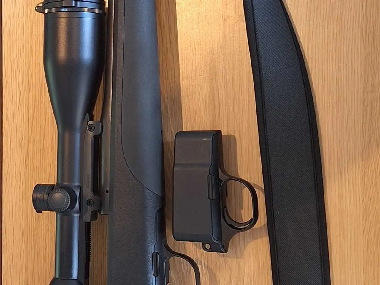 Billede 1 - Blaser R8 proff black edition. 