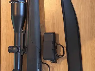 Blaser R8 proff black edition.