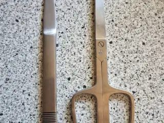 Brevåbner og kontorsaks