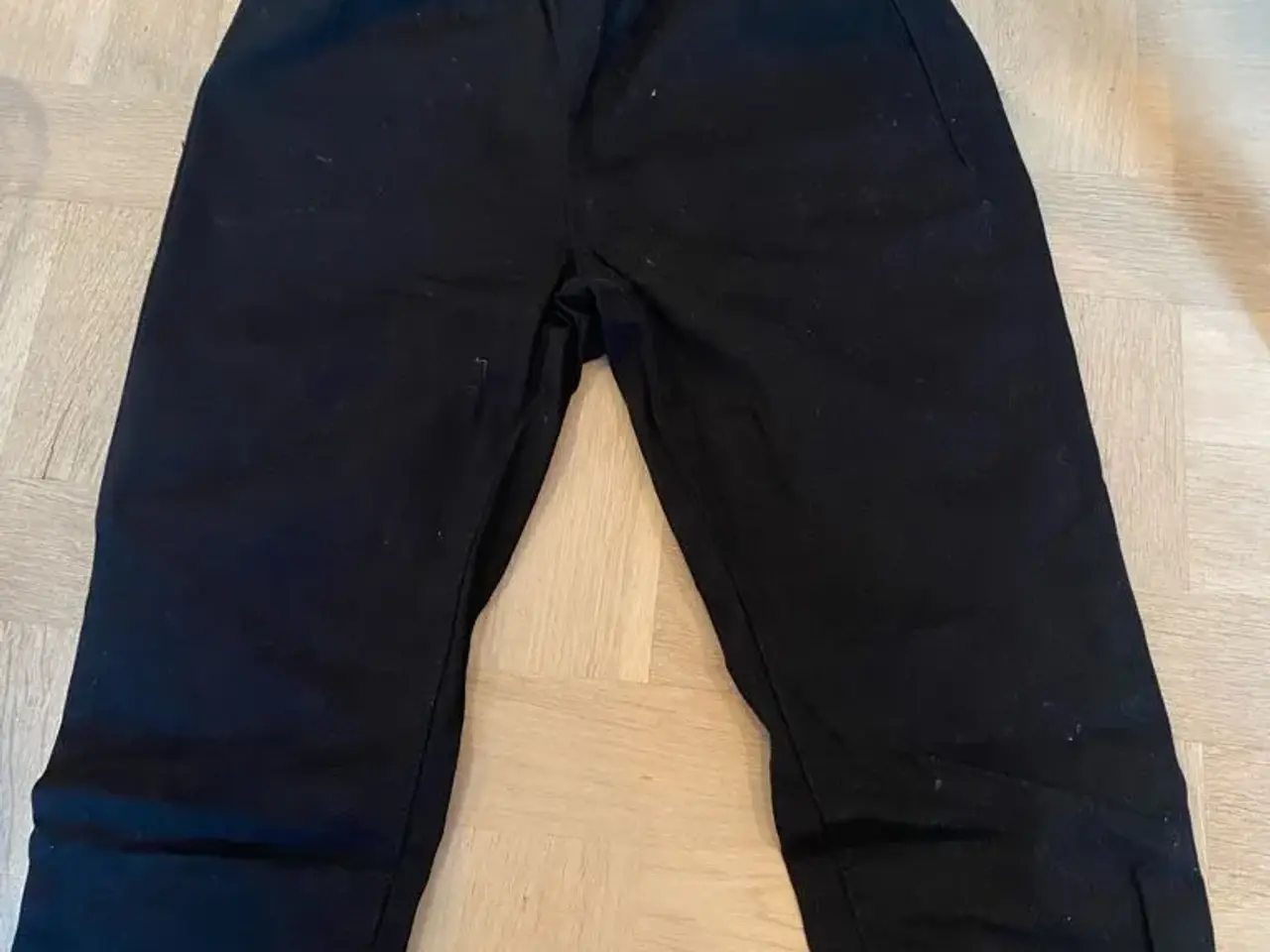 Billede 5 - Smarte stramme bukser str xs