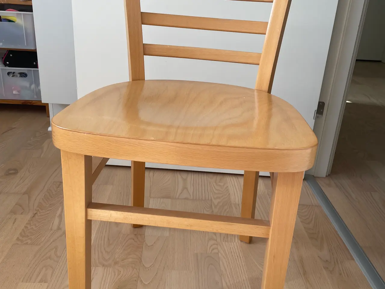 Billede 1 - Tre bøgetræsstole