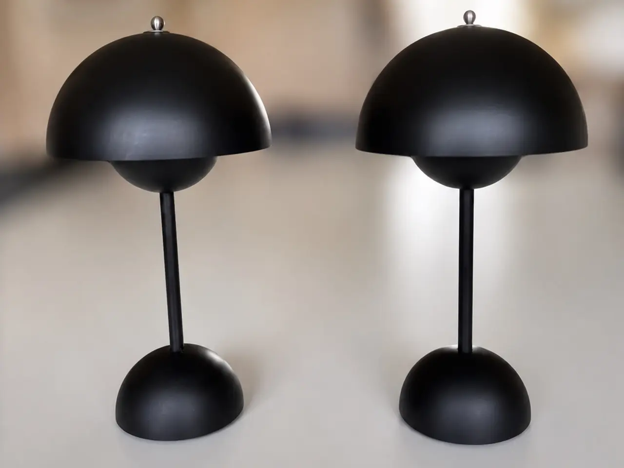 Billede 1 - 2 stk Flowerpot VP9 Portable Table Lamp
