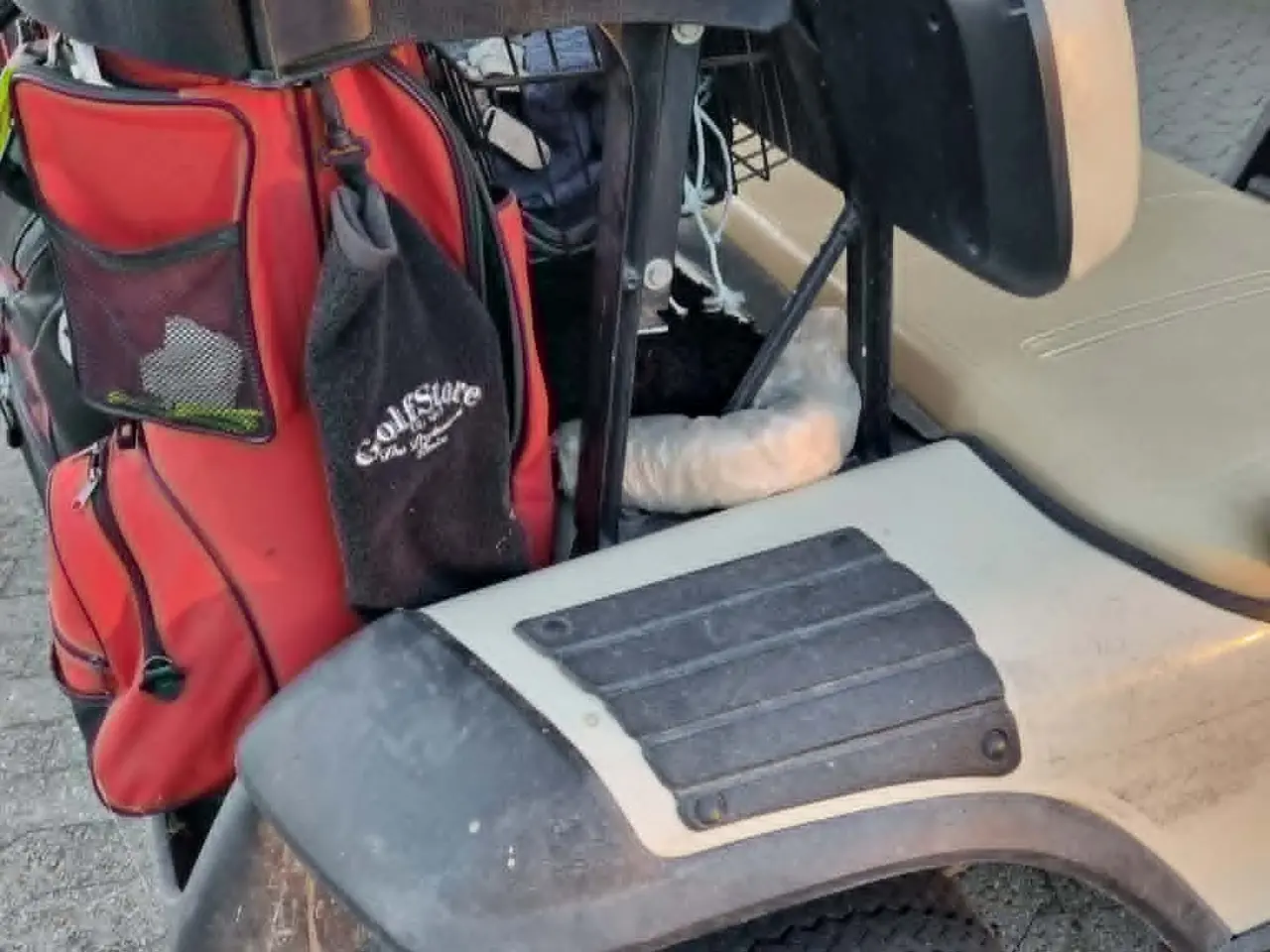 Billede 5 - Golfbil E-Z-GO benzinmotor til 2 personer
