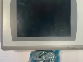 Allen-Bradley 2711P-T7C21D8S PanelView Plus 7 7"