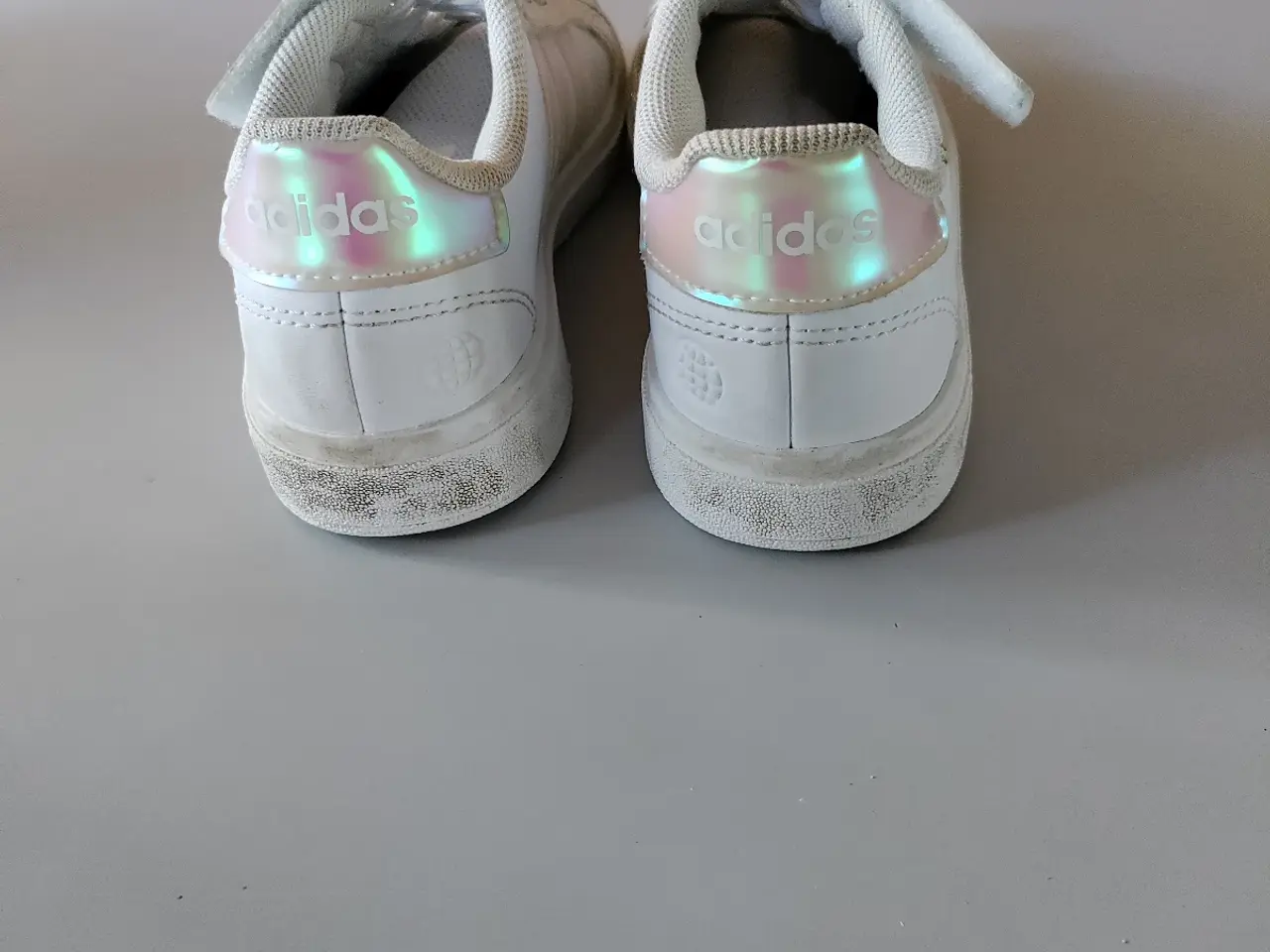 Billede 4 - Adidas sportssko str 29