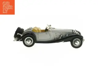 Modelbil af Mercedes-Benz SSK (str. 25 cm)
