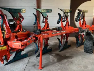 Vendeplov Kuhn VM 153 4 fuet.