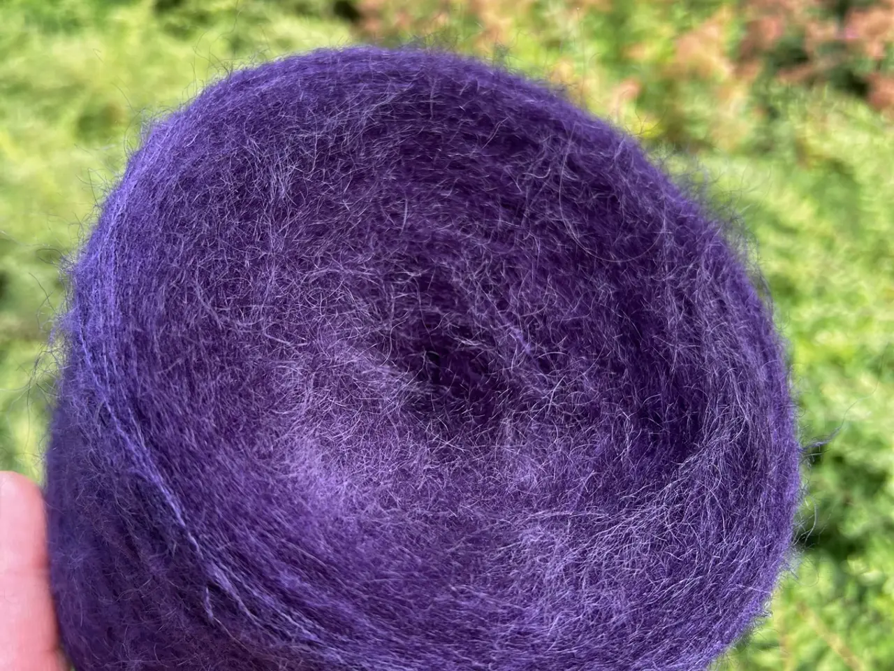 Billede 2 - Italiensk garn - Mohair / Silke - Dark Purple 259g