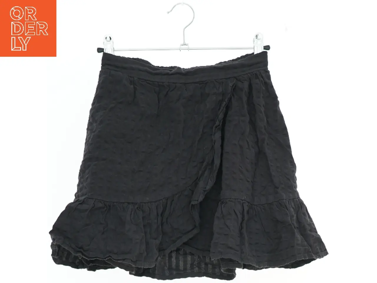 Billede 1 - Nederdel med flæser fra H&M (str. 140)