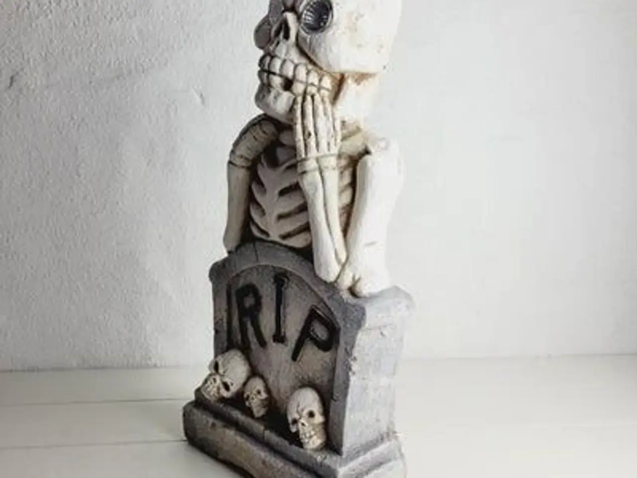 Billede 8 - ⭐️- Halloween figur - Skelet og Gravsten