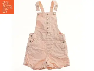 Lyserøde shortsoveralls til børn fra H&M (str. 134)