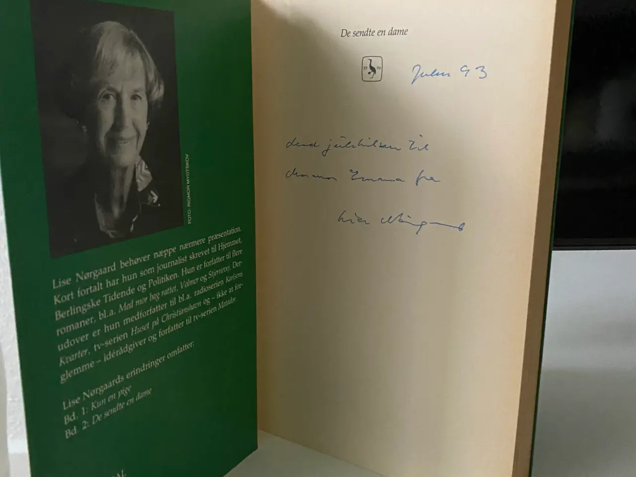 Billede 2 - Lise Nørgaard signerede