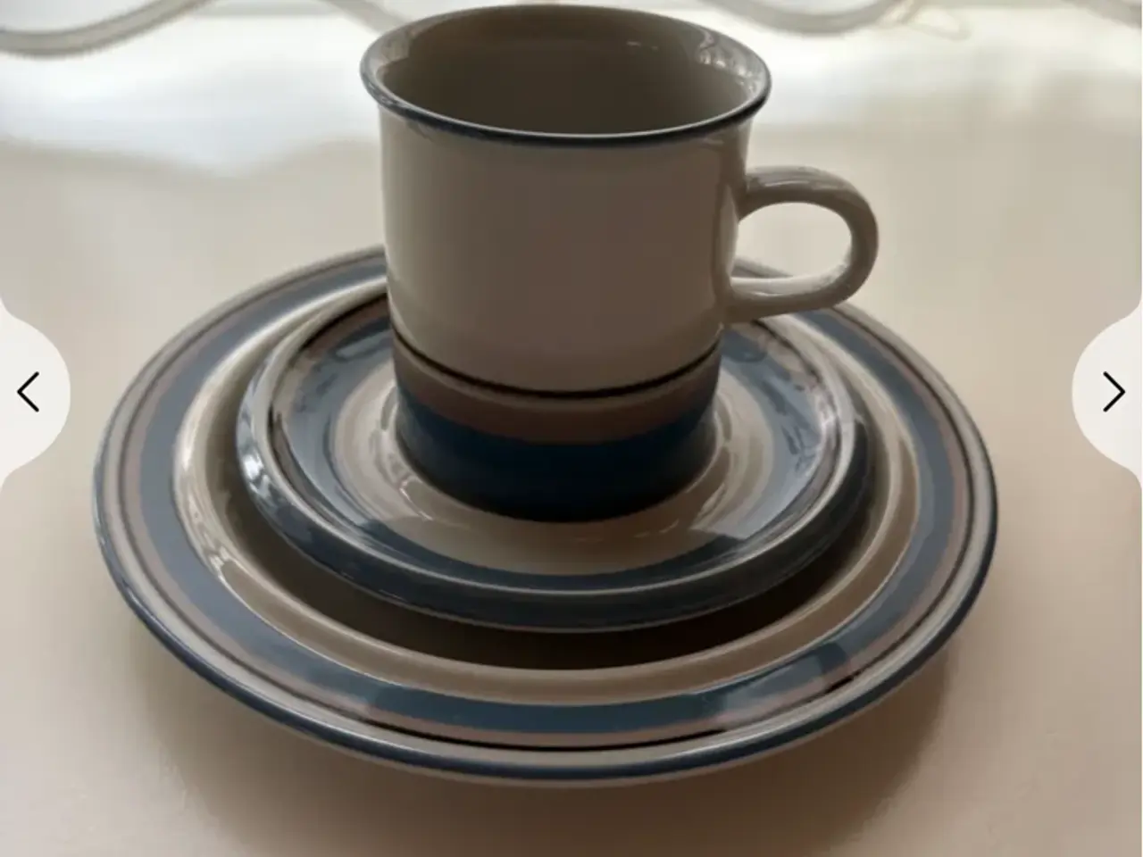 Billede 1 - Uhtua kaffestel