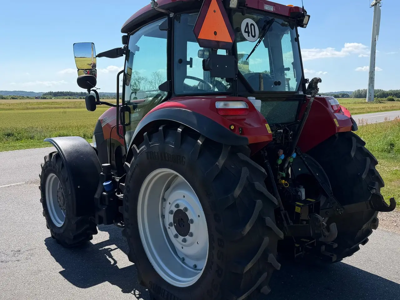 Billede 7 - Case IH Farmall 120C Let brugt traktor, kun 577 timer - Vendegear og Aircon