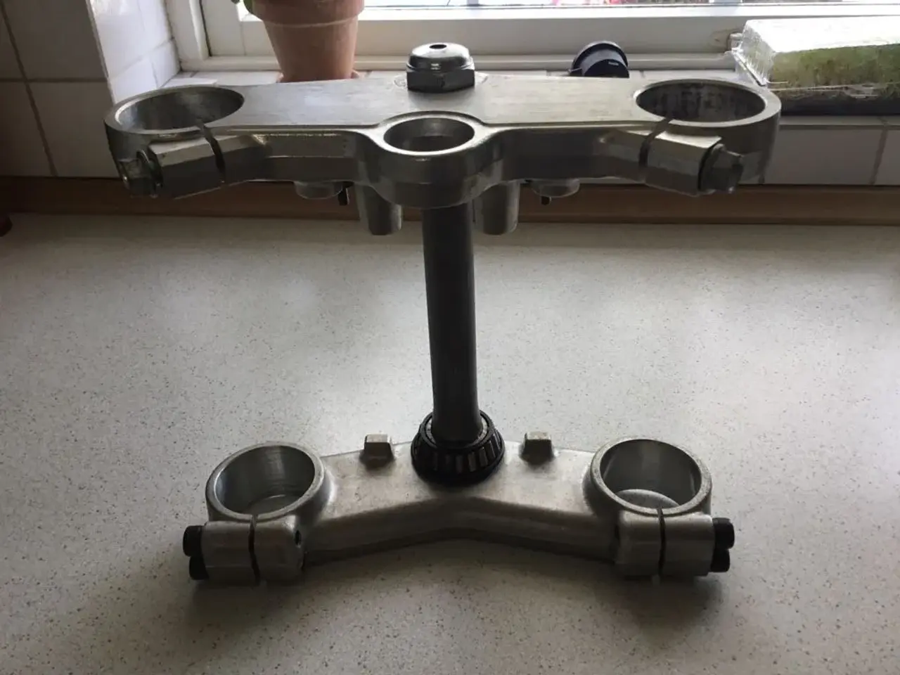 Billede 2 - Forgaffelbro GSXR750 årg 92-94