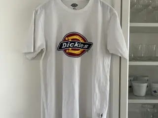 Dickies t-shirt