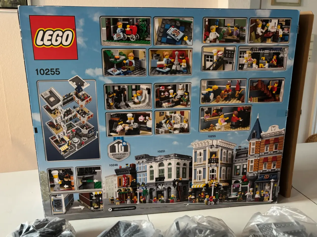 Billede 2 - 10255 Creator Assembly Square byggesæt.