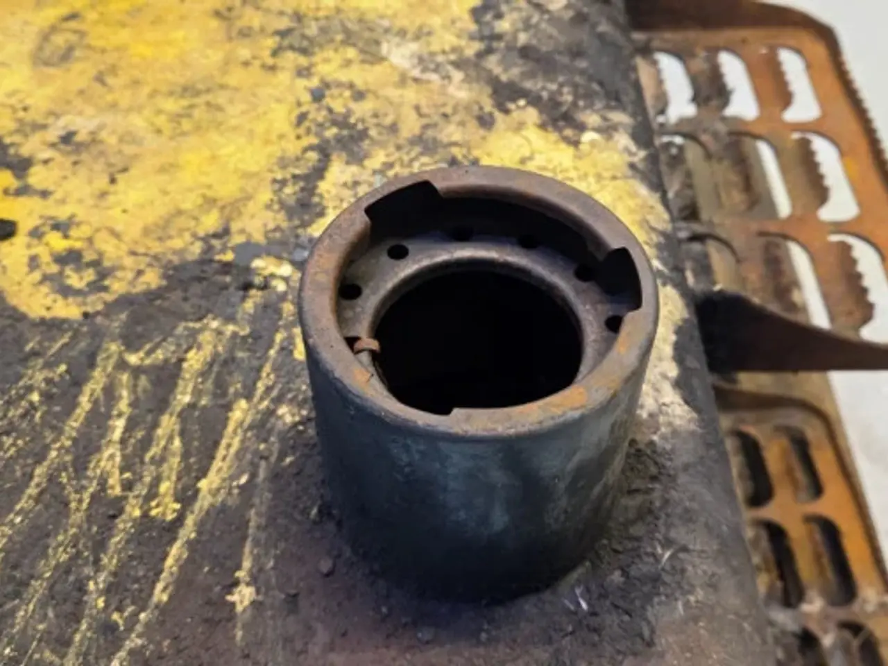 Billede 5 - New Holland LB115B Dieseltank 87355226