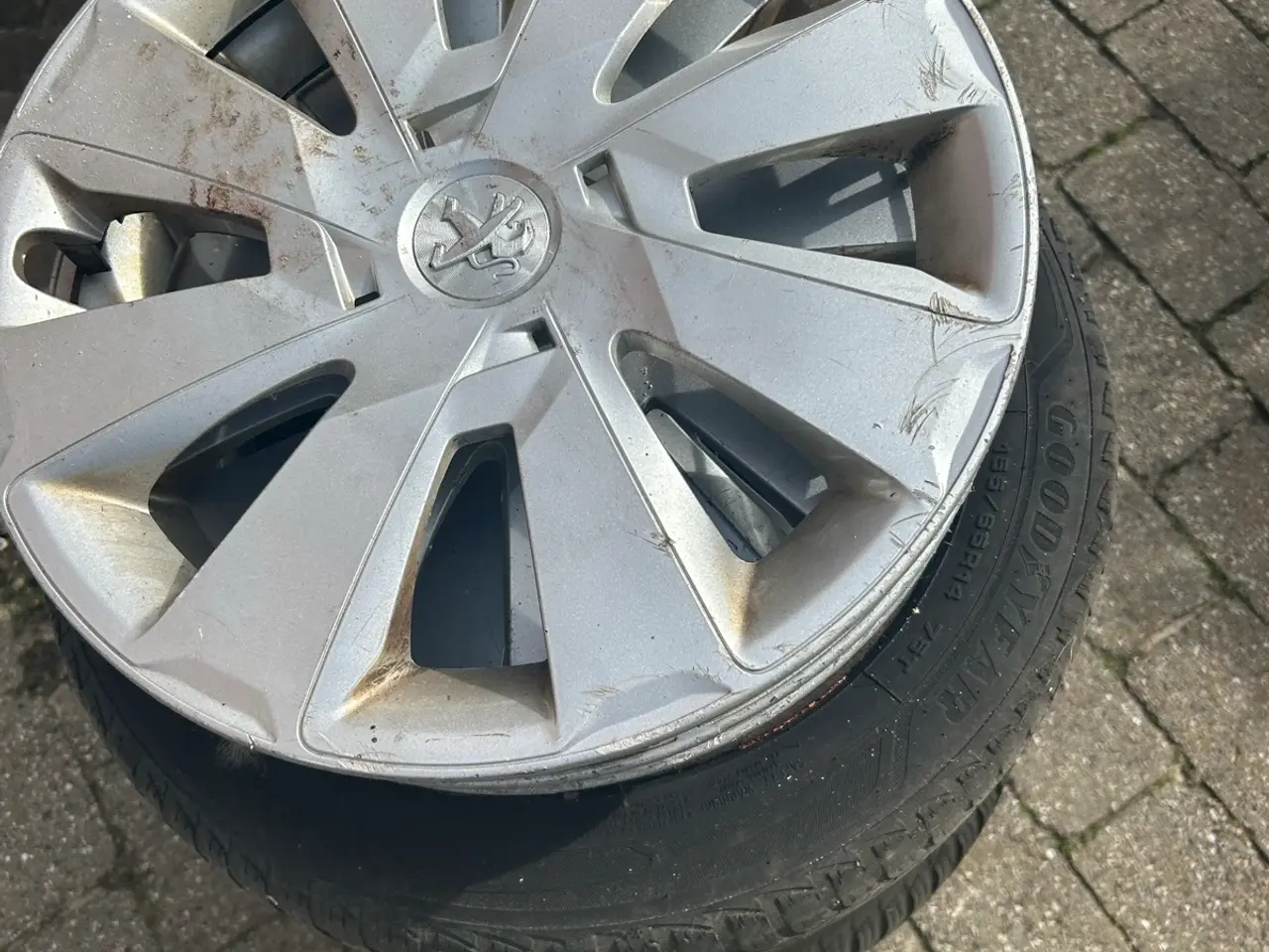Billede 1 - Peugeot 107 dæk