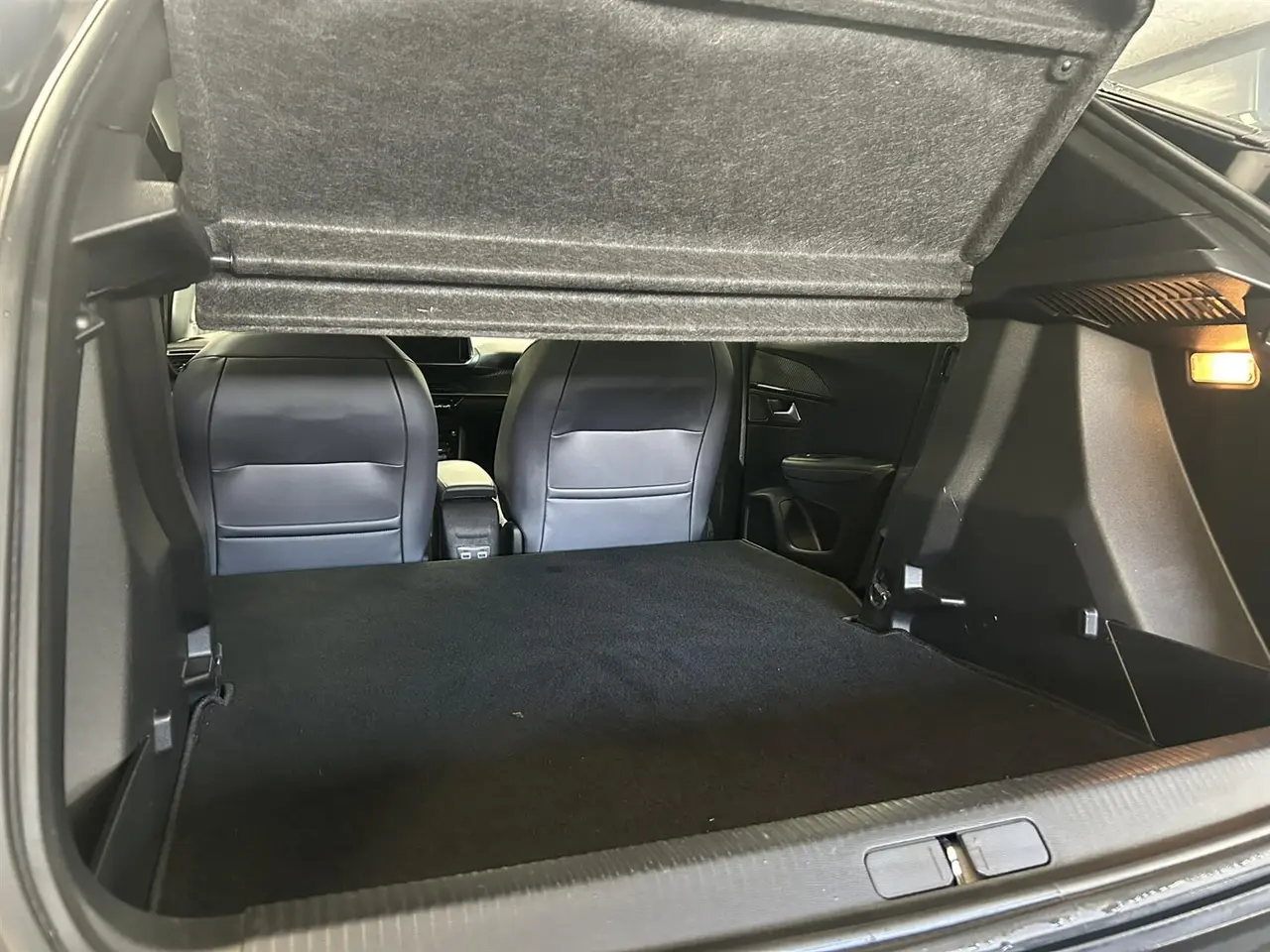 Billede 16 - Peugeot 2008 1,5 BlueHDi Allure Pack 100HK 5d 6g