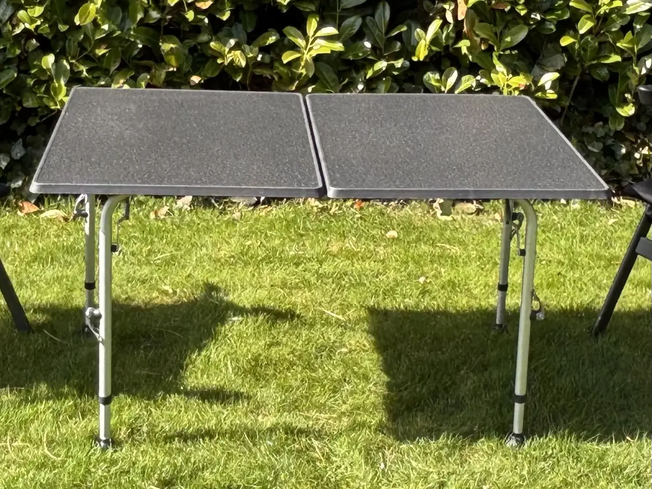 Billede 1 - Campingbord 120x80cm fylder kun 60x80 cm