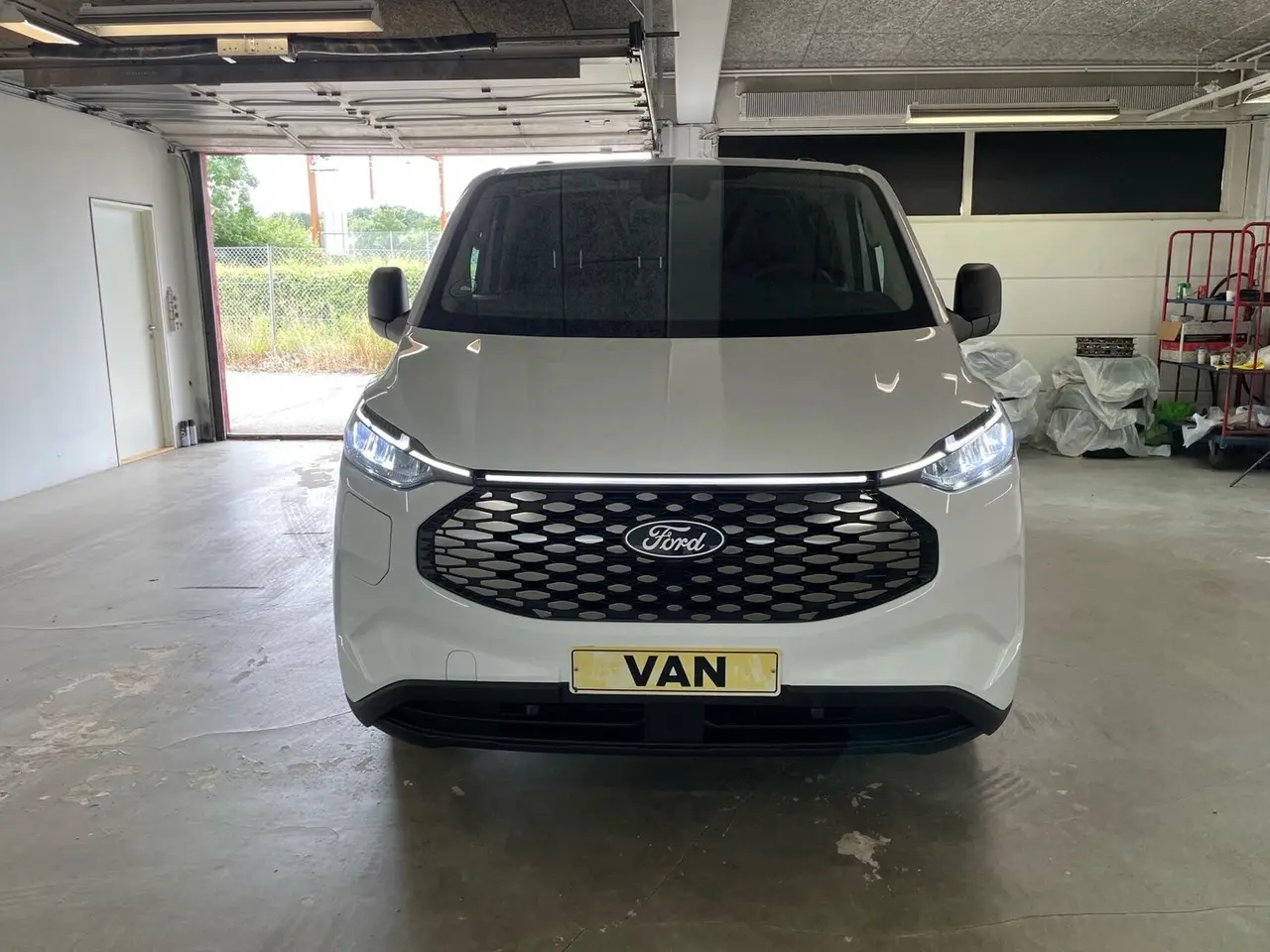 Billede 2 - Ford E-Transit Custom 320 L1 64 Trend