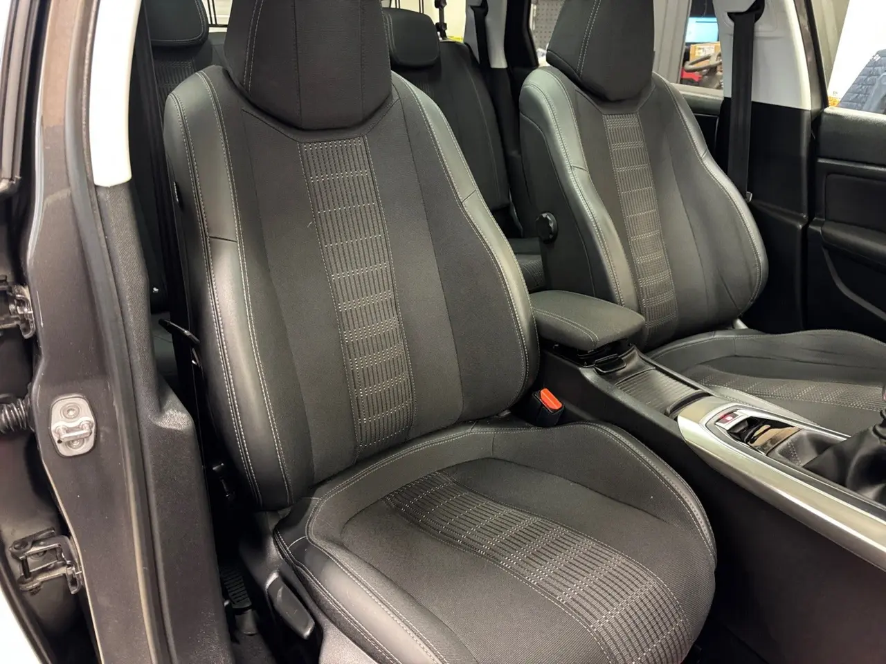 Billede 15 - Peugeot 308 1,5 BlueHDi 130 Allure+ Sky SW