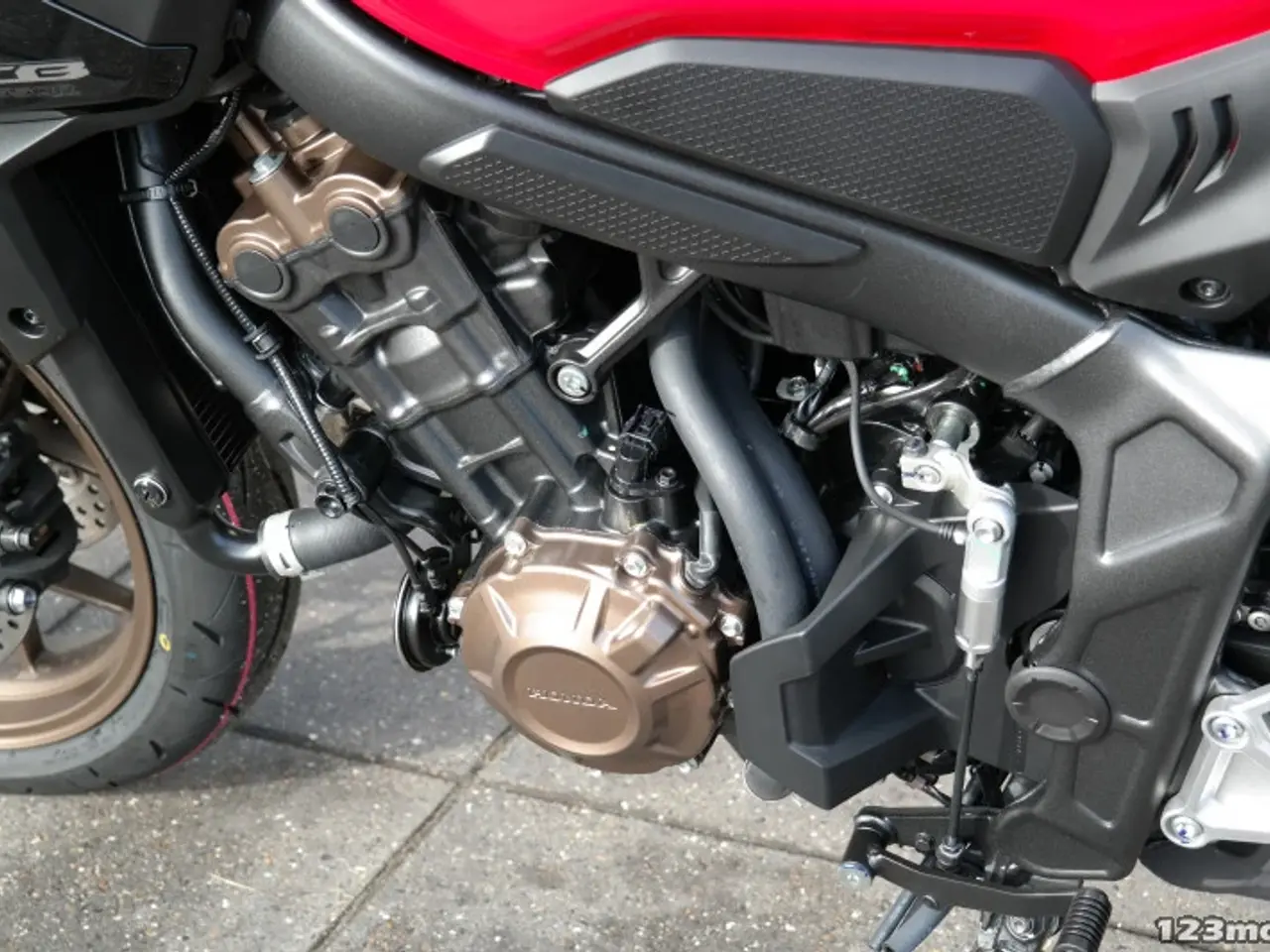 Billede 24 - Honda CB 650 R E-Clutch MC-SYD BYTTER GERNE