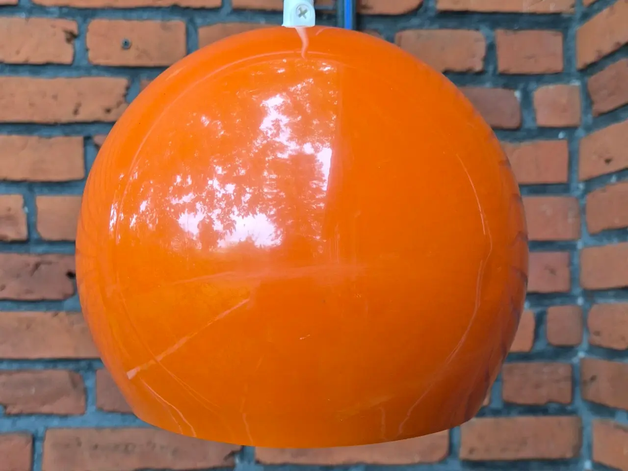 Billede 2 - Smuk orange kuglelampe