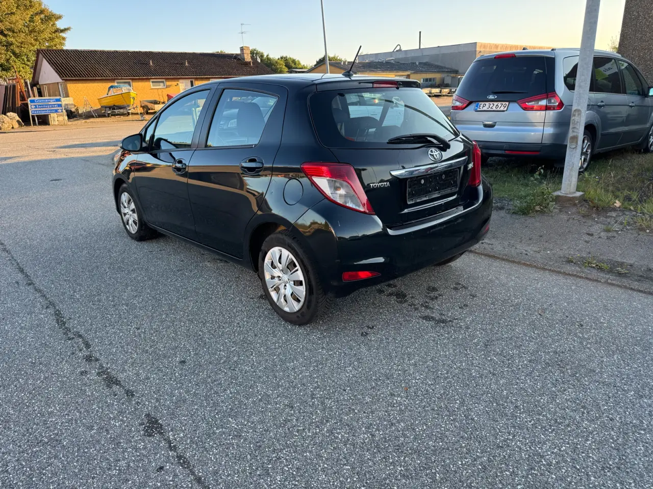 Billede 6 - Toyota Yaris model 2012til salg 