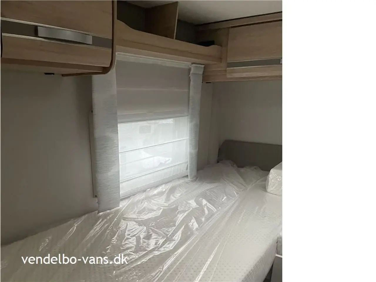 Billede 11 - 2026 - Dethleffs Pulse Classic T 7051 EB Luksuriøs camper med enkeltsenge og stor garage
