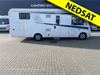 2018 - Knaus Sky I 700 LX Knaus Sky Wave 700 2018 - automatgear - helintegreret kan nu ses hos Camping-Specialisten.