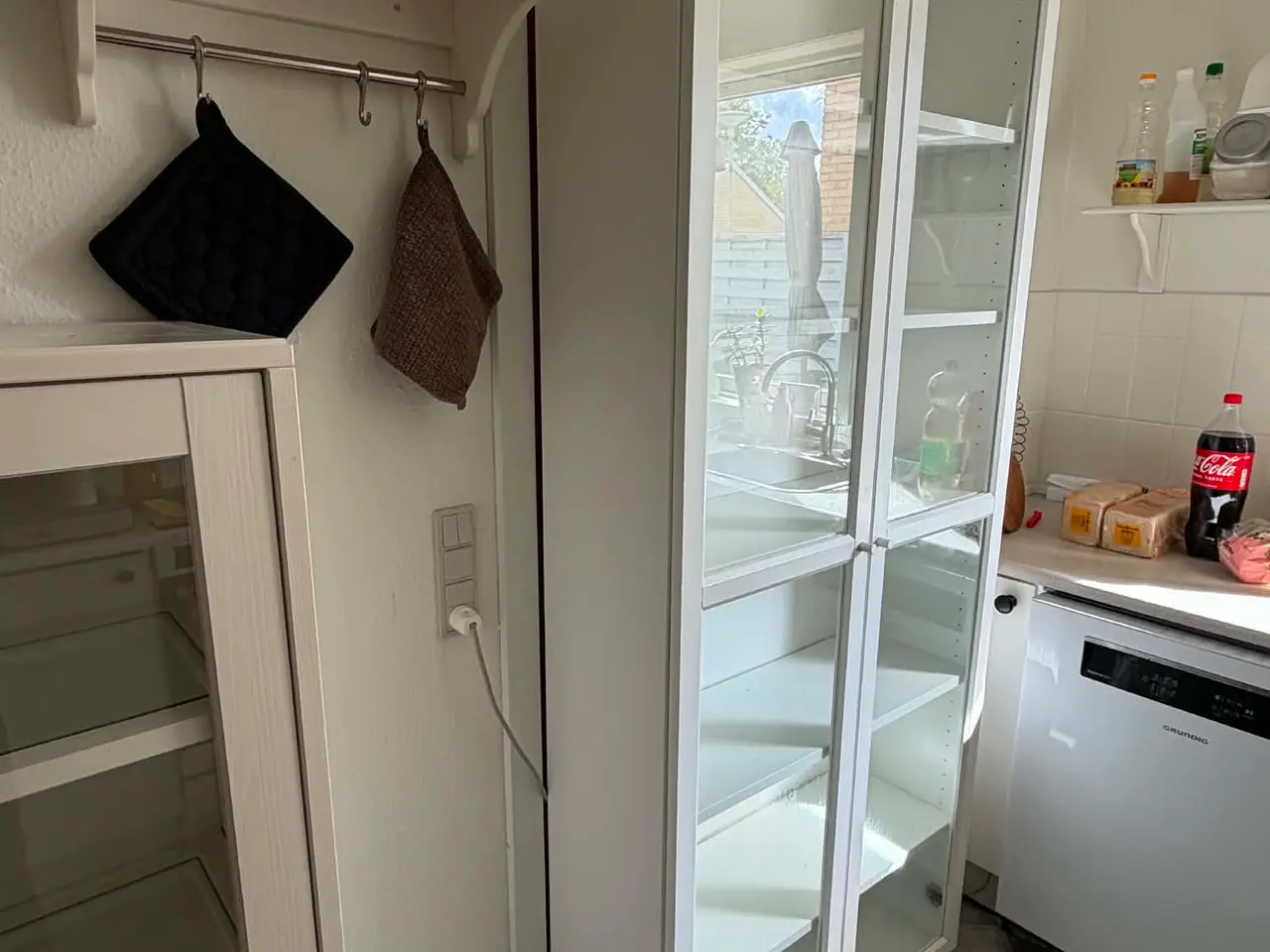 Billede 2 - AFVENTER Billy/Oxberg skab fra Ikea