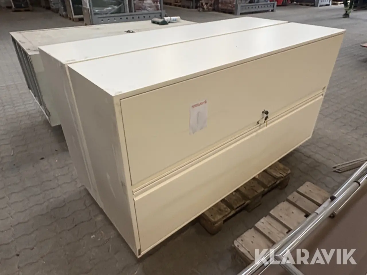 Billede 4 - Skabe Triumph - 2 styk