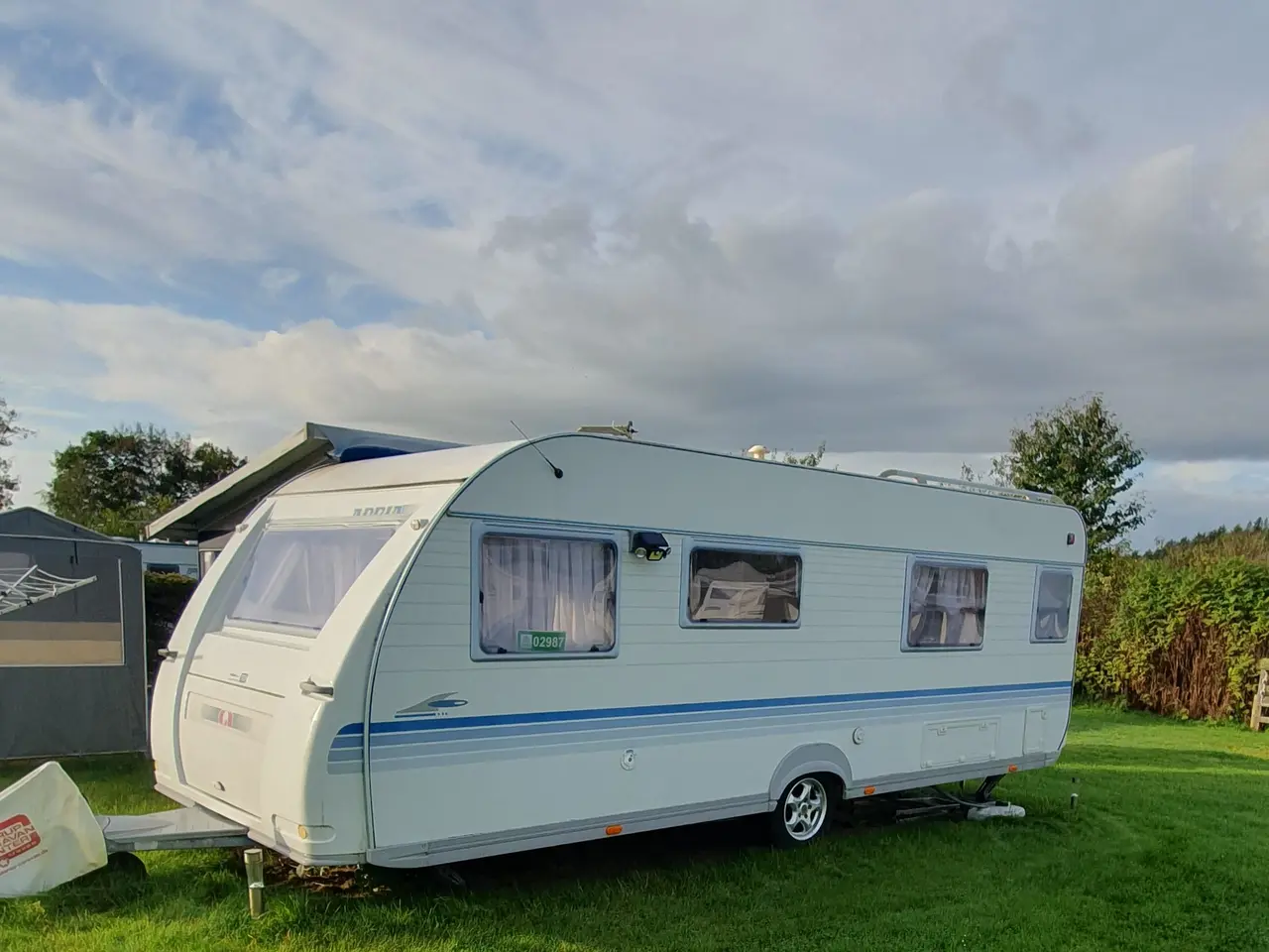 Billede 1 - Adria Classica 613 UT fastlæggervogn